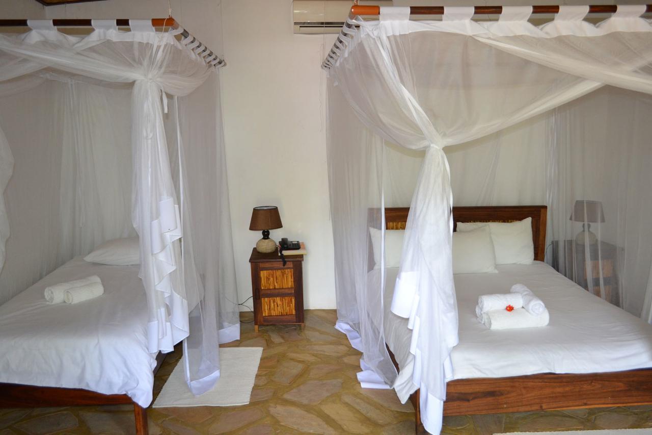 Tambuti Lodge Rundu Luaran gambar