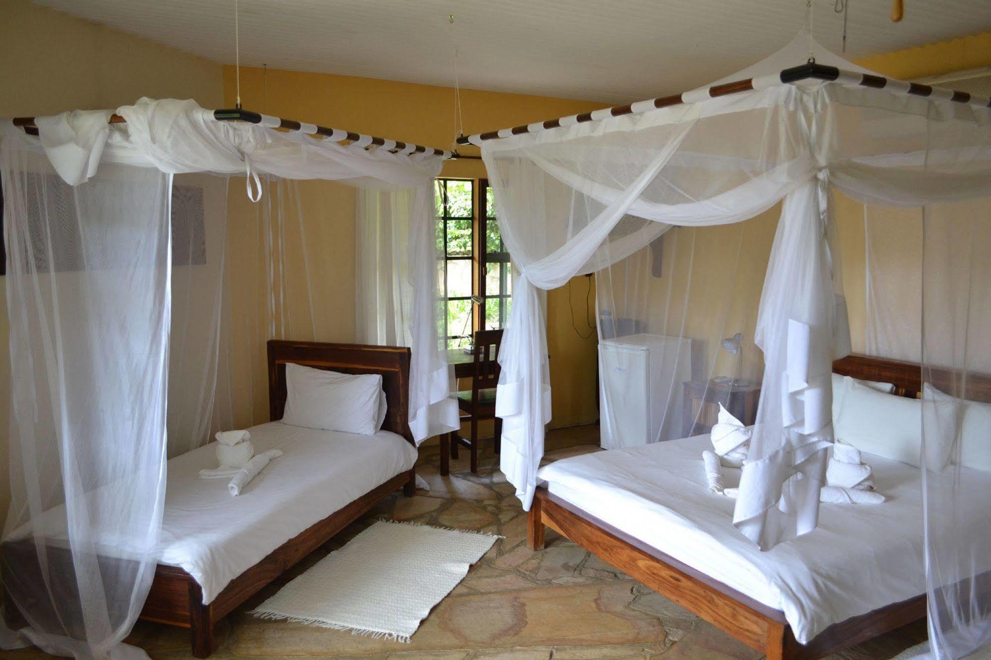 Tambuti Lodge Rundu Luaran gambar