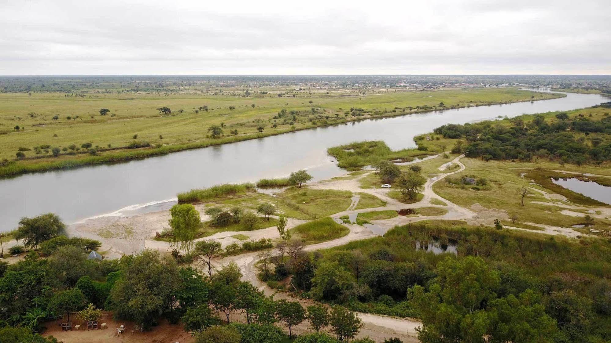 Tambuti Lodge Rundu Luaran gambar